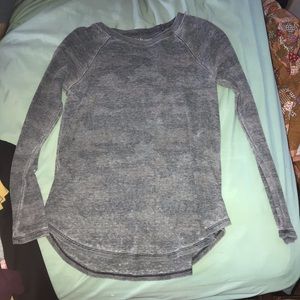 American Eagle Long Sleeve Tee